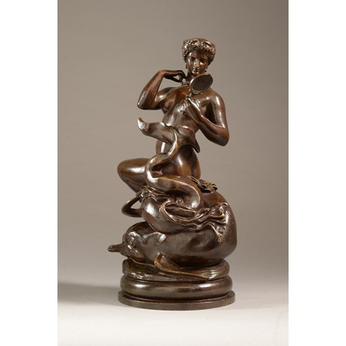 Néréide arrangeant son collier